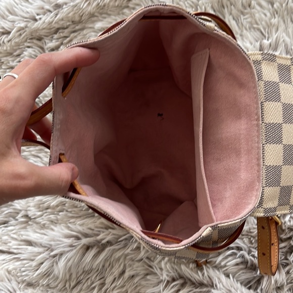 Louis Vuitton backpack - Picture 5 of 7